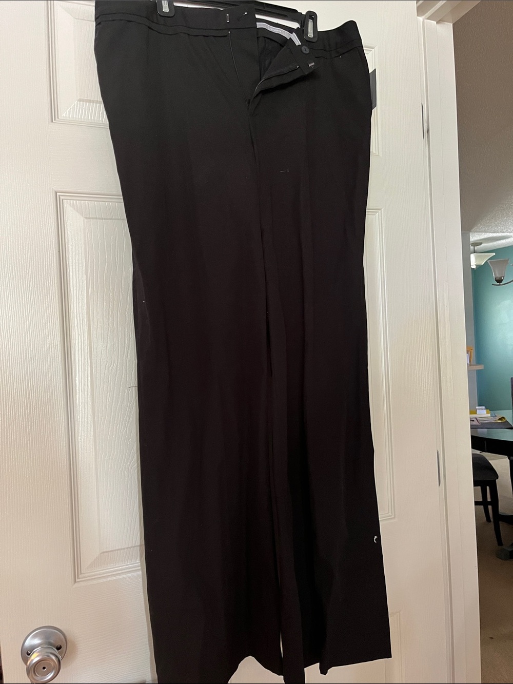 Liz Claiborne Black Women's Straight Leg Trousers